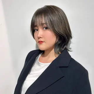 ミディアム カラー ブリーチなし/レイヤ ー特化🌈Tommyのヘアスタイル