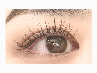 マツエク・マツパ ReposMilia ボリュームラッシュのマツエク・マツパデザイン