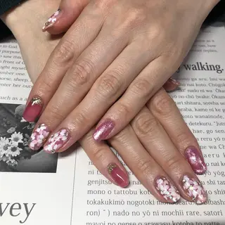 ネイル 奥園 良恵のネイルデザイン