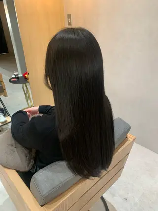 ロング 本多 永佳のヘアスタイル