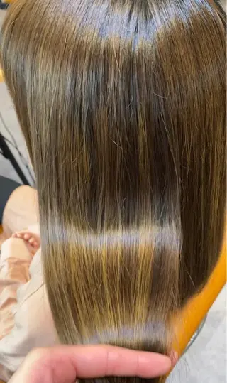 ロング Strawberry所属・原田 志保のヘアスタイル