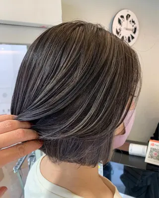 ショート カラー ハイライトカラー＆ ダブルカラー　田口のヘアスタイル