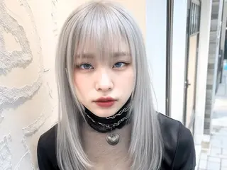 セミロング カラー ヘアアレンジ VIM hairおもろまち店のヘアスタイル