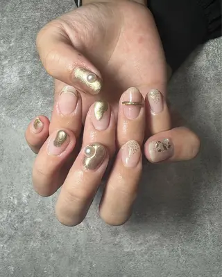 ネイル Lis10 表参道 マグネット🤍MAIのネイルデザイン