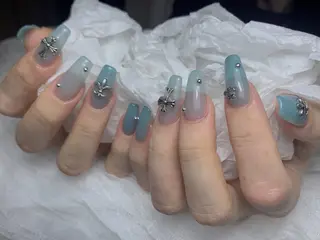 ネイル M2 BEAUTY リュウのネイルデザイン