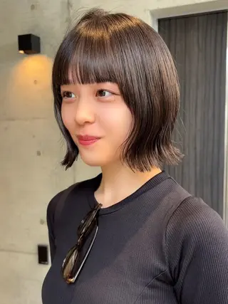 ミディアム まいか🤎髪質改善 ミルクティーボブ🎀のヘアスタイル