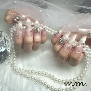 ネイル 🩷🩵mm.大宮 Riyo🧸🩵🩷のネイルデザイン