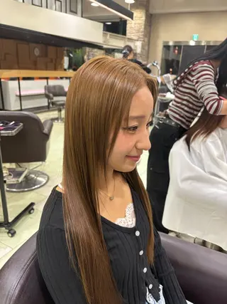 ロング カラー フェザーパーマ🪶 シャドウ/ジュンエイのヘアスタイル