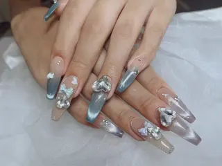 ネイル ルラワンネイル エンのネイルデザイン