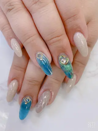 セミロング JNA認定講師🌸 RIEのネイルデザイン