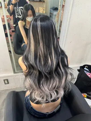 ロング EDeN Yurinaのヘアスタイル