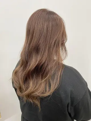 ロング 🩵albis/めい 大宮/ブリーチ🦋のヘアスタイル