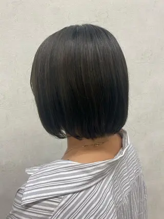 ショート カラー Misaki ║ツヤカラーのヘアスタイル