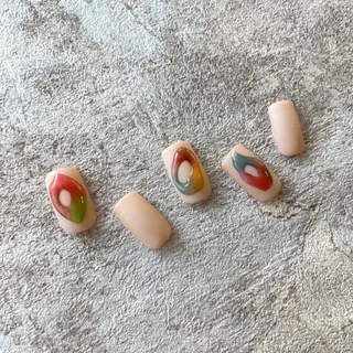 ネイル Tiary Nail Fのネイルデザイン