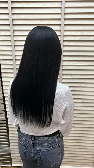 ロング カラー hairsalon de Forever 本店所属・T MISAのヘアスタイル