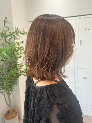 ミディアム SOYON豊田市駅店所属・SOYON豊田市駅店 MIYUのヘアスタイル