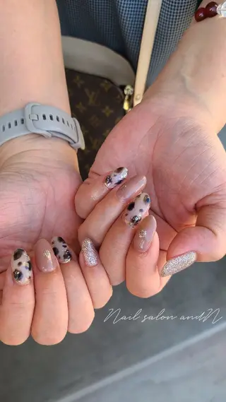 ネイル and Nのネイルデザイン