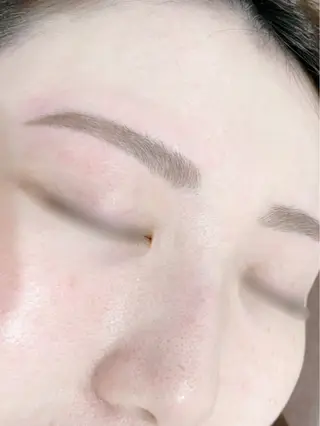 アイブロウ Trusta プライベートサロンのマツエク・マツパデザイン