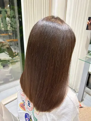 セミロング 小林 ひびきのヘアスタイル