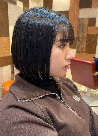 ショート カラー トキタ アオイのヘアスタイル