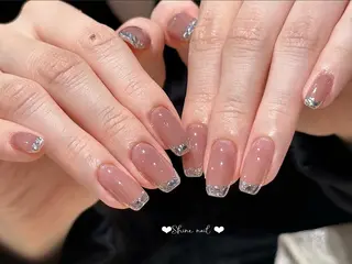 ネイル 〜Shine Nail〜【サイナネイル】パラジェル／ 長さだし／持ち込み／ワンホン／フィルイン所属・shine 🎀 長さだし&デザインのネイルデザイン