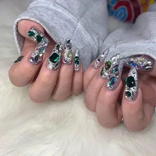 ネイル Nes.nail所属・🌼Nomura Yuko🌷のネイルデザイン