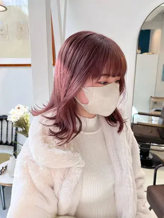 ミディアム ボブ/色素薄めカラー RISAのヘアスタイル