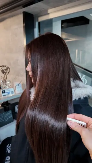 ロング カラー You/中明度カラー 🎨3ヶ月持つカットのヘアスタイル