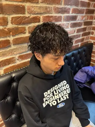 ミディアム パーマ メンズ million bucks御徒町店所属・メンズヘアカット無料 中村　心のヘアスタイル
