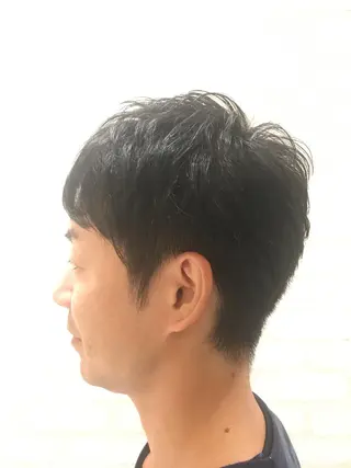 ショート メンズ 吉村 周馬のヘアスタイル