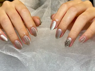 ネイル ロ テイネイのネイルデザイン