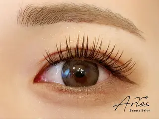 マツエク・マツパ Aries 心斎橋店のネイルデザイン