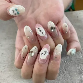 ネイル 東 千夏のネイルデザイン