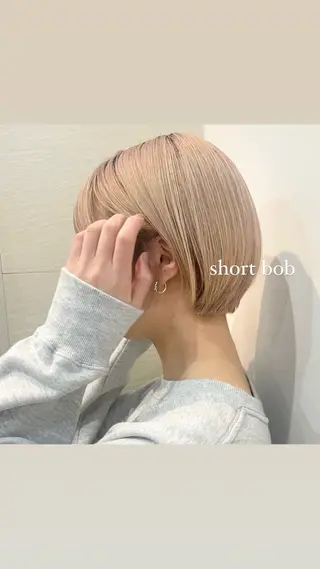 ショート カラー 顔まわり/レイヤー/ 透明感/まいな🥨のヘアスタイル