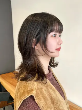 セミロング カラー i.Ehime所属・VIEW EHIME 齋藤  あつきのヘアスタイル