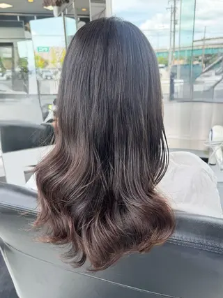 パーマ 南 妃那のヘアスタイル