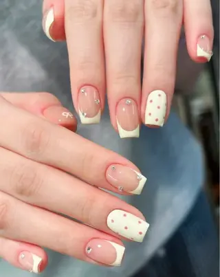 ネイル 高木 維麗絲のネイルデザイン