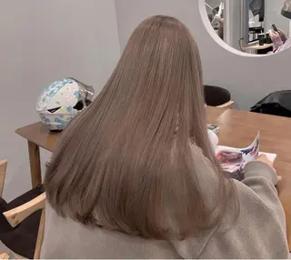 ロング カラー THESALONS所属・🤍ブリーチカラー /寄田龍樹🤍のヘアスタイル