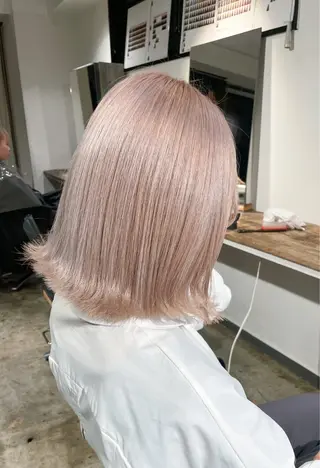 ミディアム カラー ハイトーン/レイヤー /ケアブリーチ石川治のヘアスタイル
