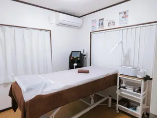 LULA大宮店 YOSHIWARAの眉毛・アイブロウイメージ