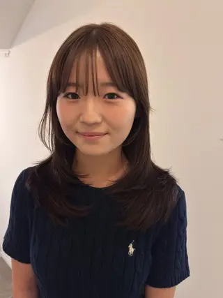 セミロング カラー GO TO DAY SHAIRE SALON SHIBUYA SOL所属・半個室サロン 早坂僚太のヘアスタイル