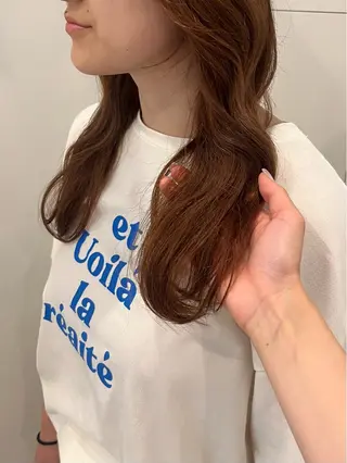 ロング カラー フクシママユ / 柔らかカラーのヘアスタイル