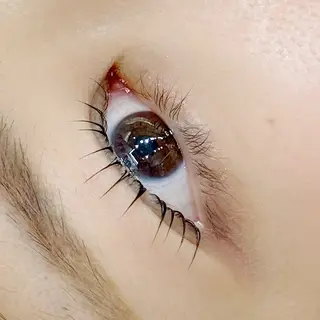 マツエク・マツパ miina by m.o.d所属・𝙇𝙪𝙣𝙖 ⟡ アイリストのマツエク・マツパデザイン