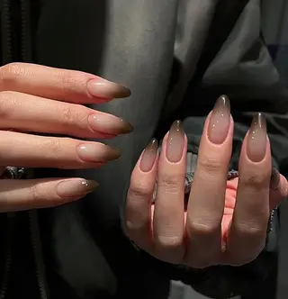 ネイル Pure&Rich Nailのネイルデザイン