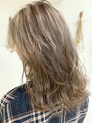 セミロング カラー 学割 悟 韓国風艶髪縮毛矯正のヘアスタイル