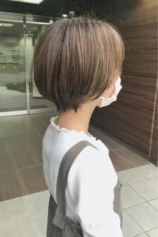 ショート カラー ハピネスクローバー学園前所属・✨ミニモ指名奈良1位 ✨濱崎のヘアスタイル