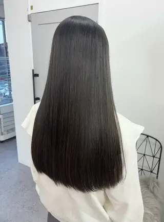 ロング flocci🌙 フロクシのヘアスタイル