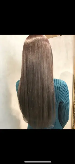 ロング 神谷 千明のヘアスタイル