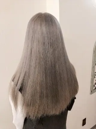 ロング カラー デザインカラー髪質 改善Lilithのその他イメージ