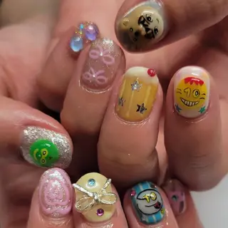 ネイル gotoday新宿店所属・鈴木 ゆいのネイルデザイン